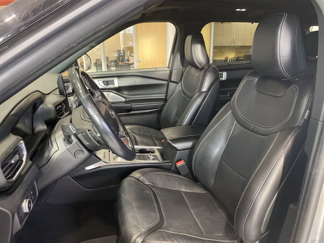 Thumbnail: 2020 Ford Explorer - 12