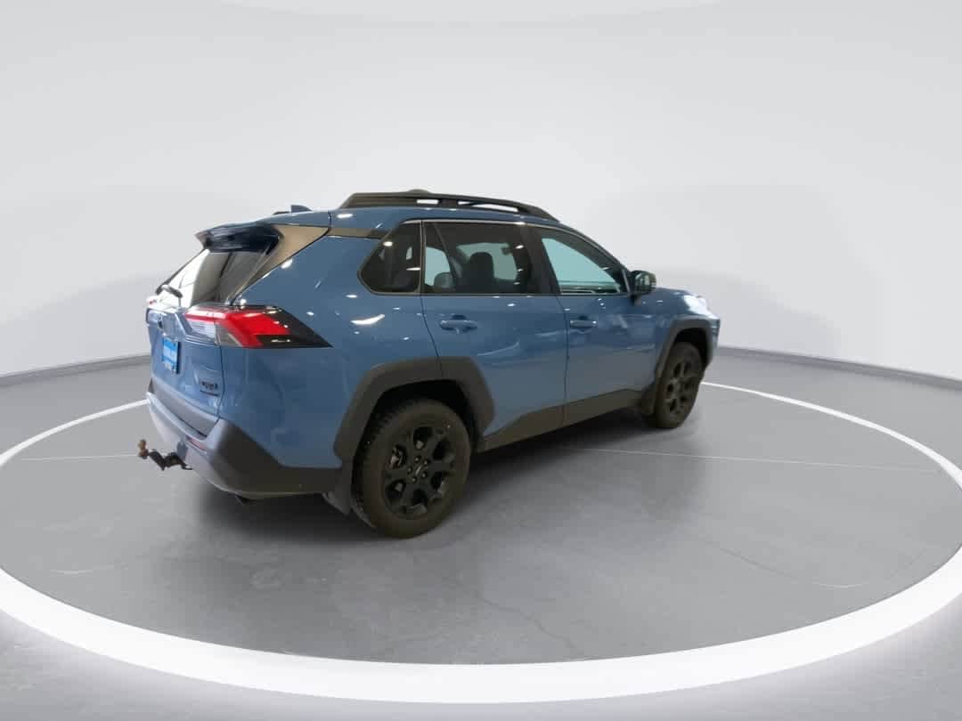 Thumbnail: 2024 Toyota RAV4 - 8