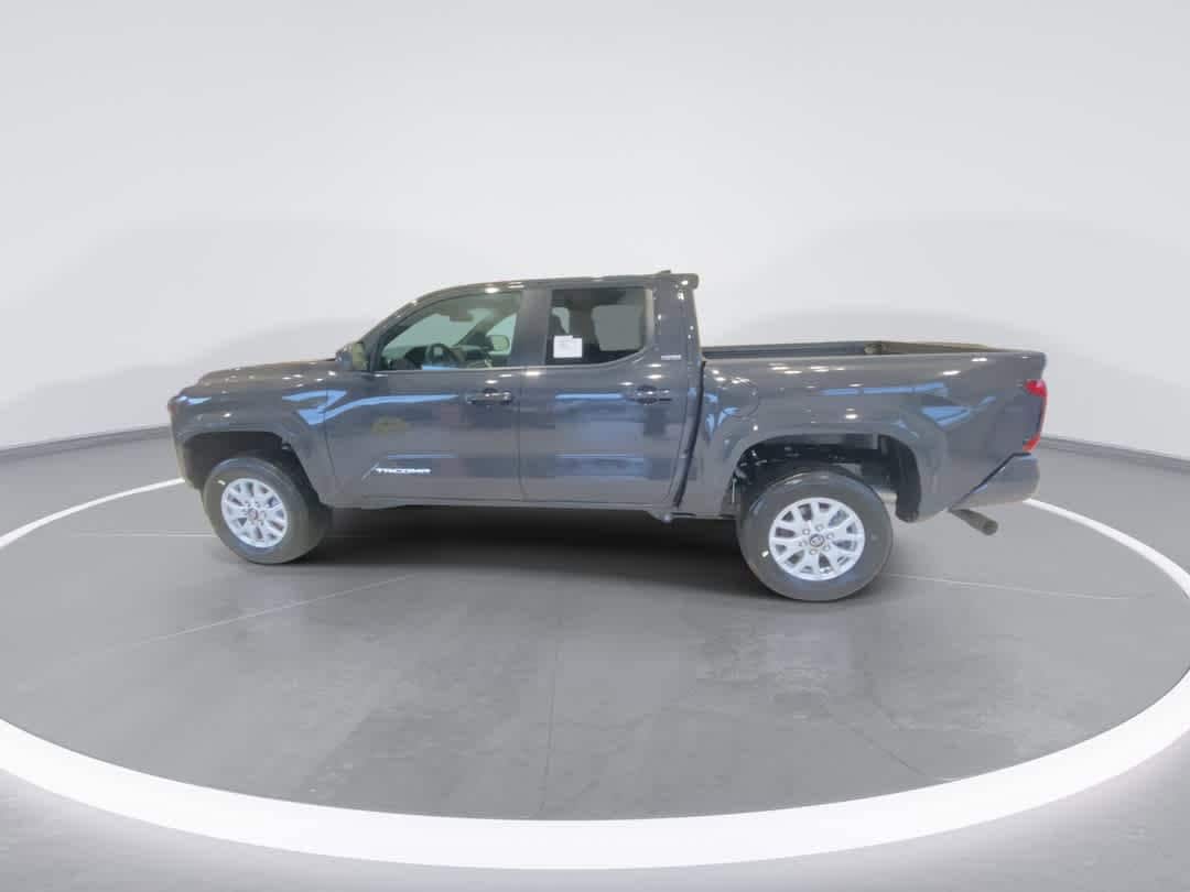 Thumbnail: 2025 Toyota Tacoma - 5