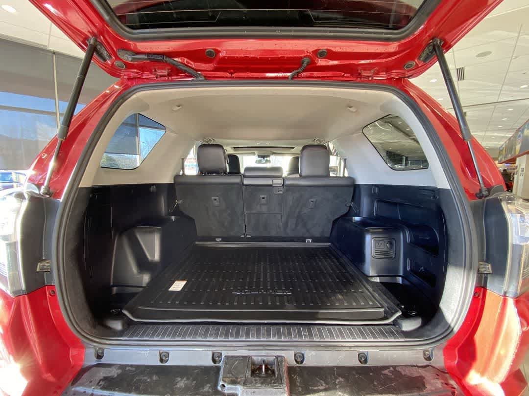 Thumbnail: 2017 Toyota 4Runner - 26