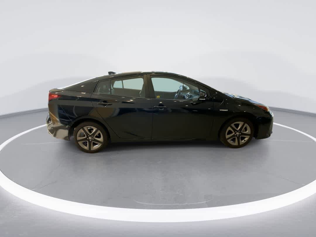 Thumbnail: 2020 Toyota Prius - 9