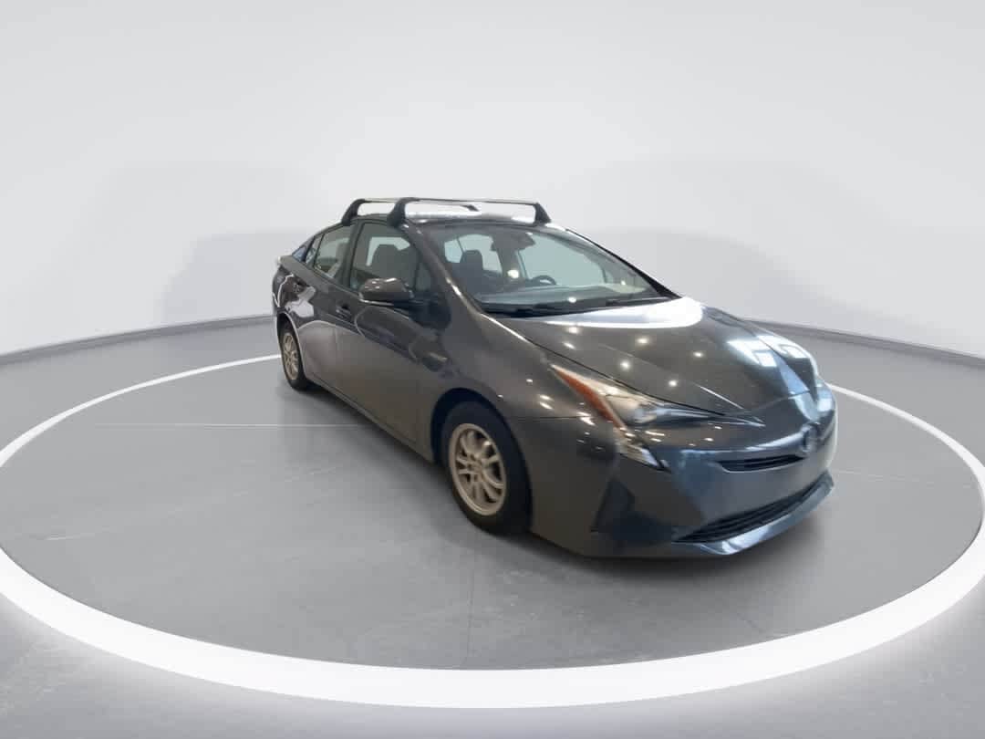 Thumbnail: 2018 Toyota Prius - 2