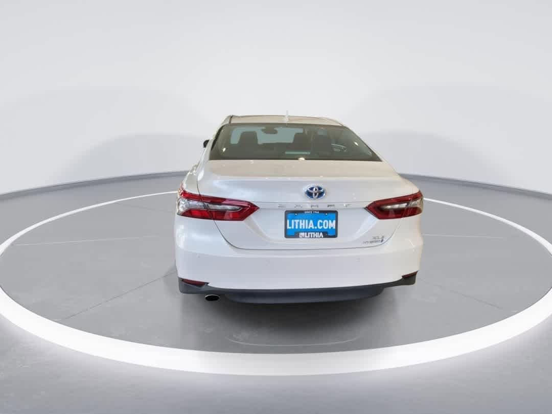 Thumbnail: 2021 Toyota Camry - 7