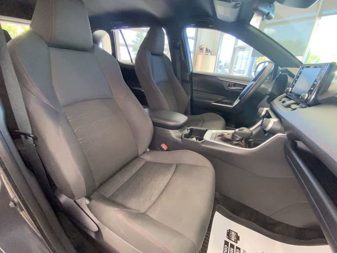 Thumbnail: 2022 Toyota RAV4 - 26