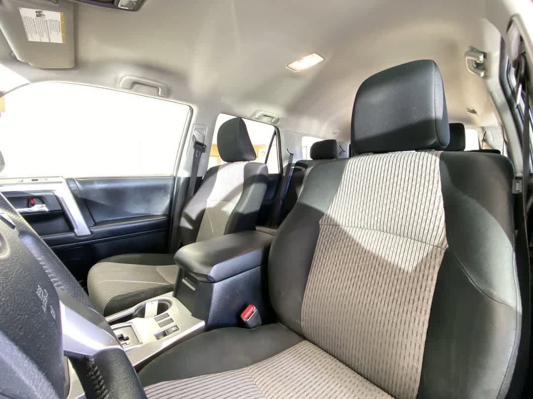 Thumbnail: 2019 Toyota 4Runner - 13