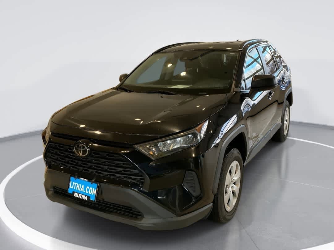 Thumbnail: 2021 Toyota RAV4 - 1