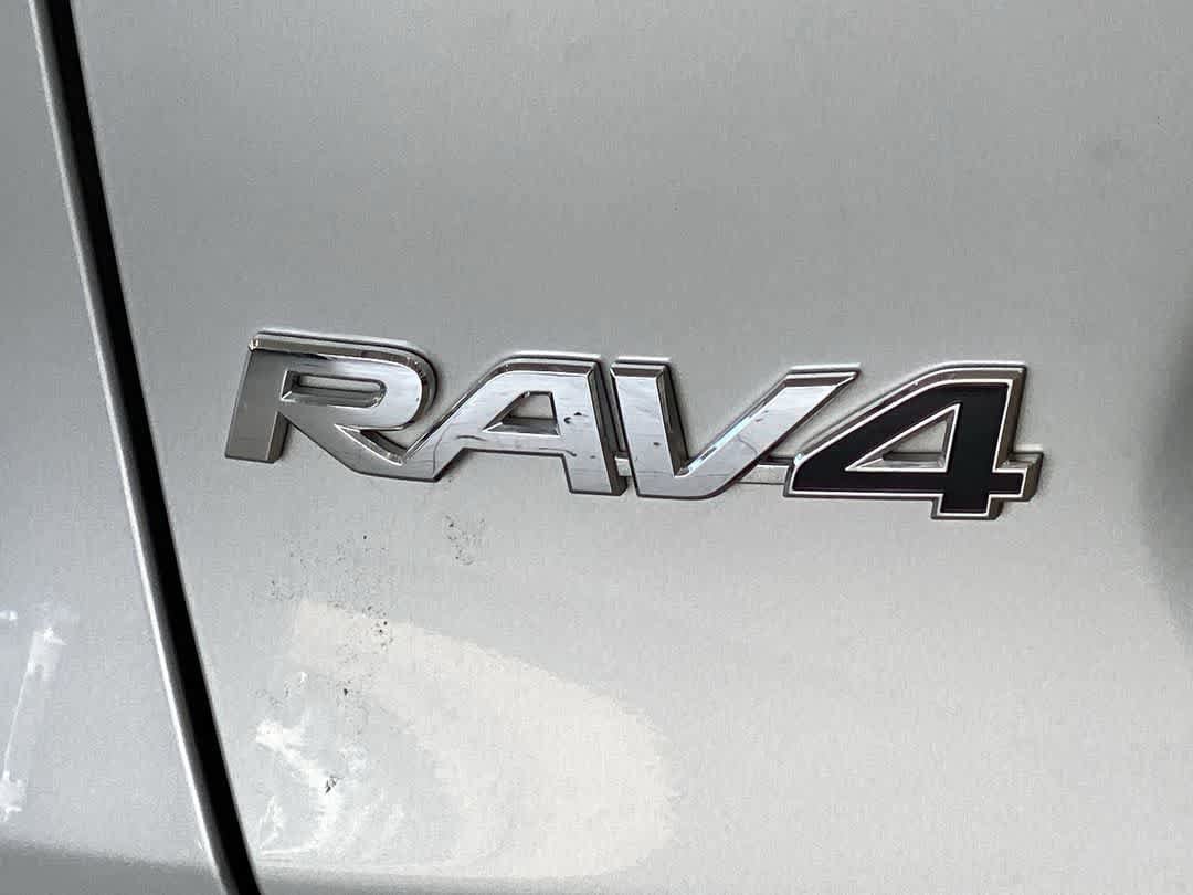 Thumbnail: 2025 Toyota RAV4 - 11