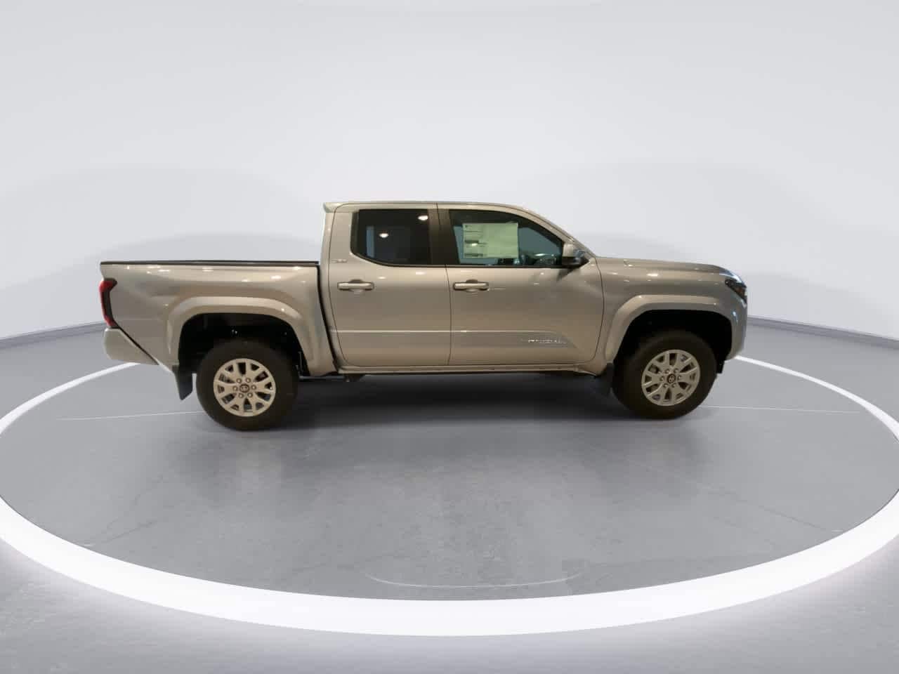 Thumbnail: 2025 Toyota Tacoma - 9