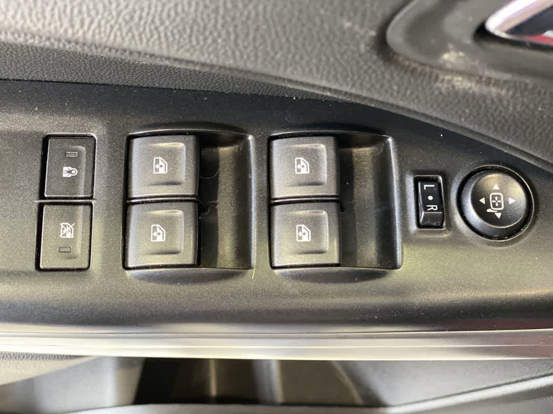 Thumbnail: 2019 Chevrolet Colorado - 15