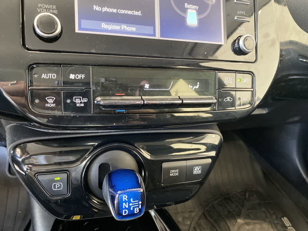 Thumbnail: 2020 Toyota Prius - 20