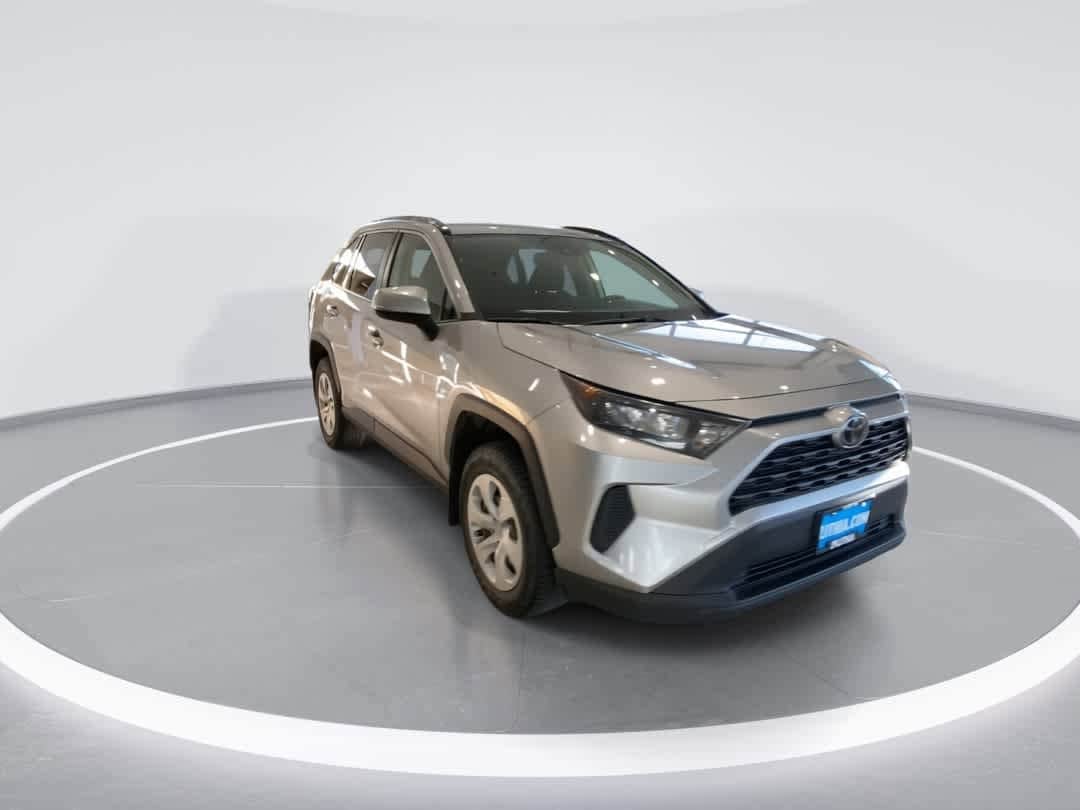 Thumbnail: 2019 Toyota RAV4 - 2