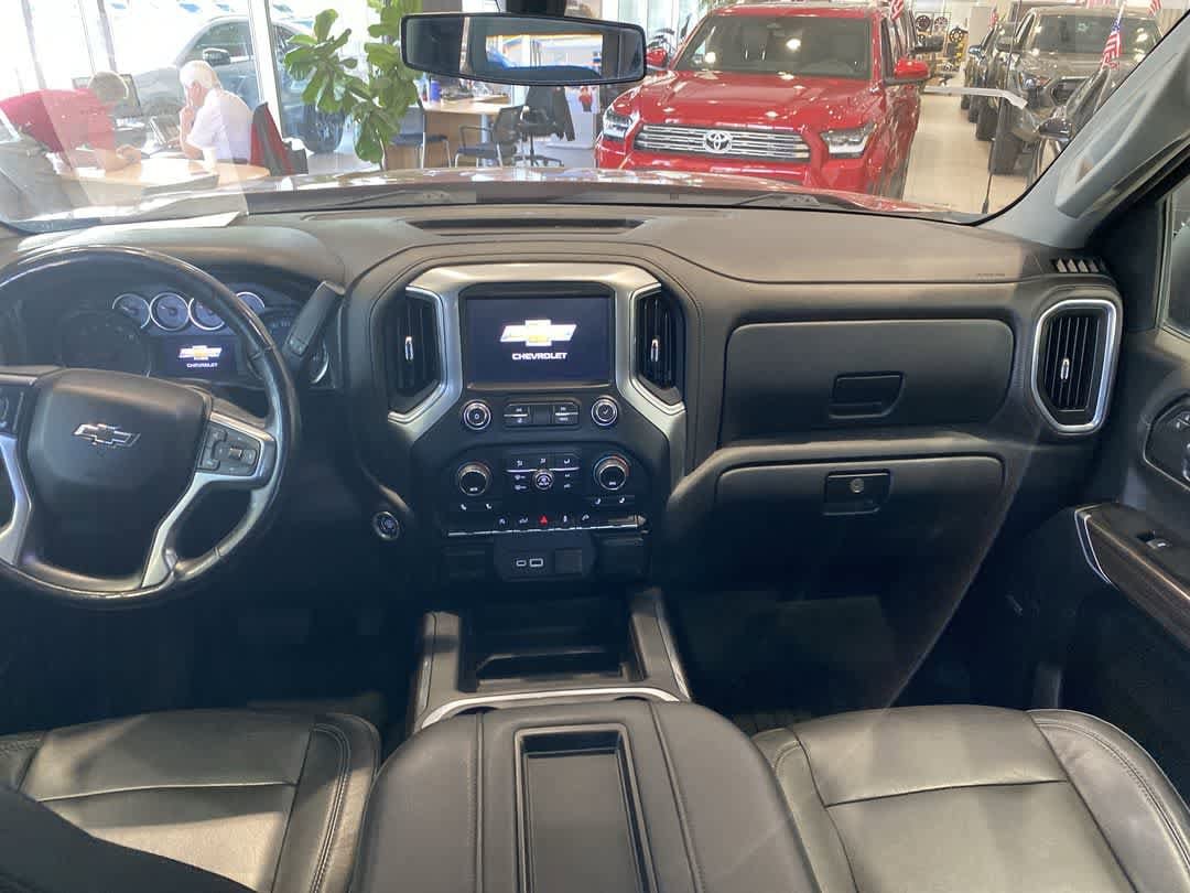 Thumbnail: 2019 Chevrolet Silverado 1500 - 10