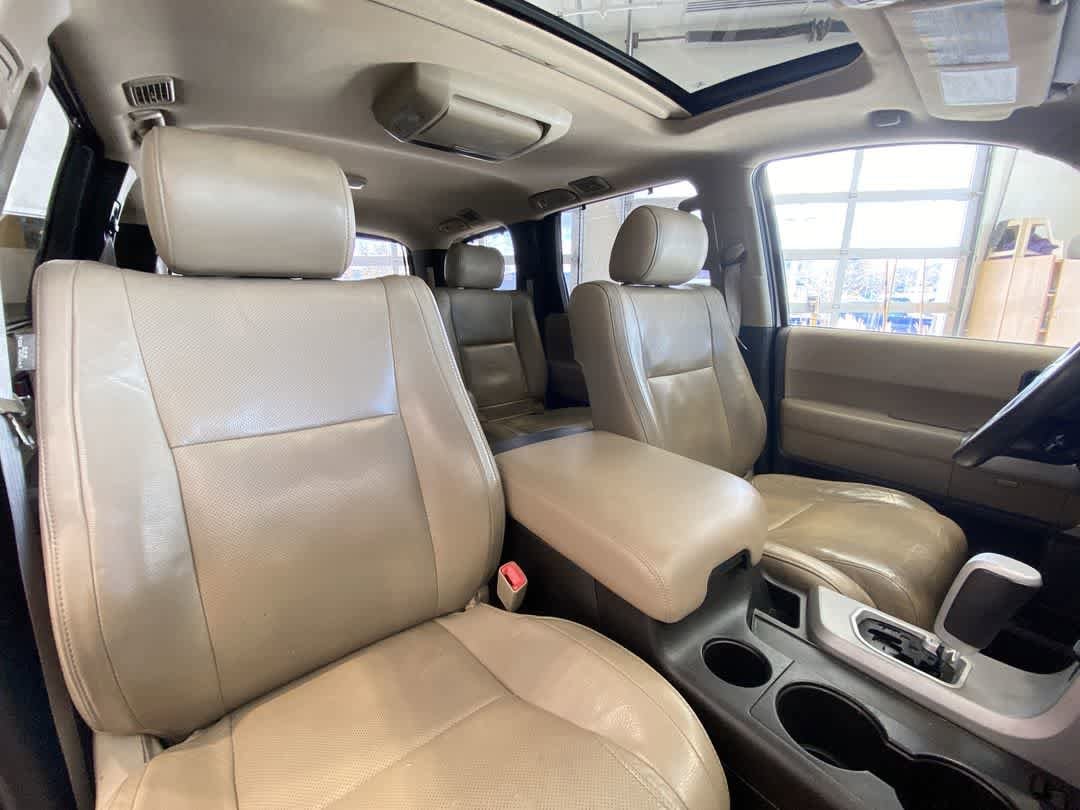 Thumbnail: 2008 Toyota Sequoia - 21