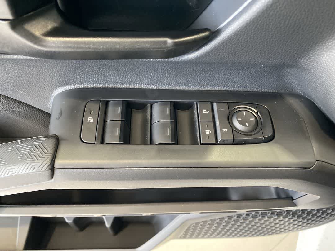 Thumbnail: 2025 Toyota Tacoma - 15