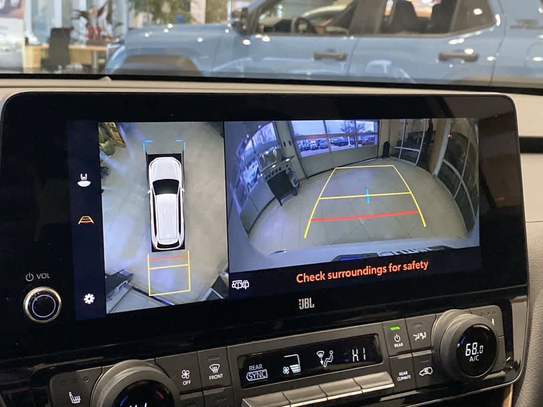 Thumbnail: 2024 Toyota Grand Highlander - 17