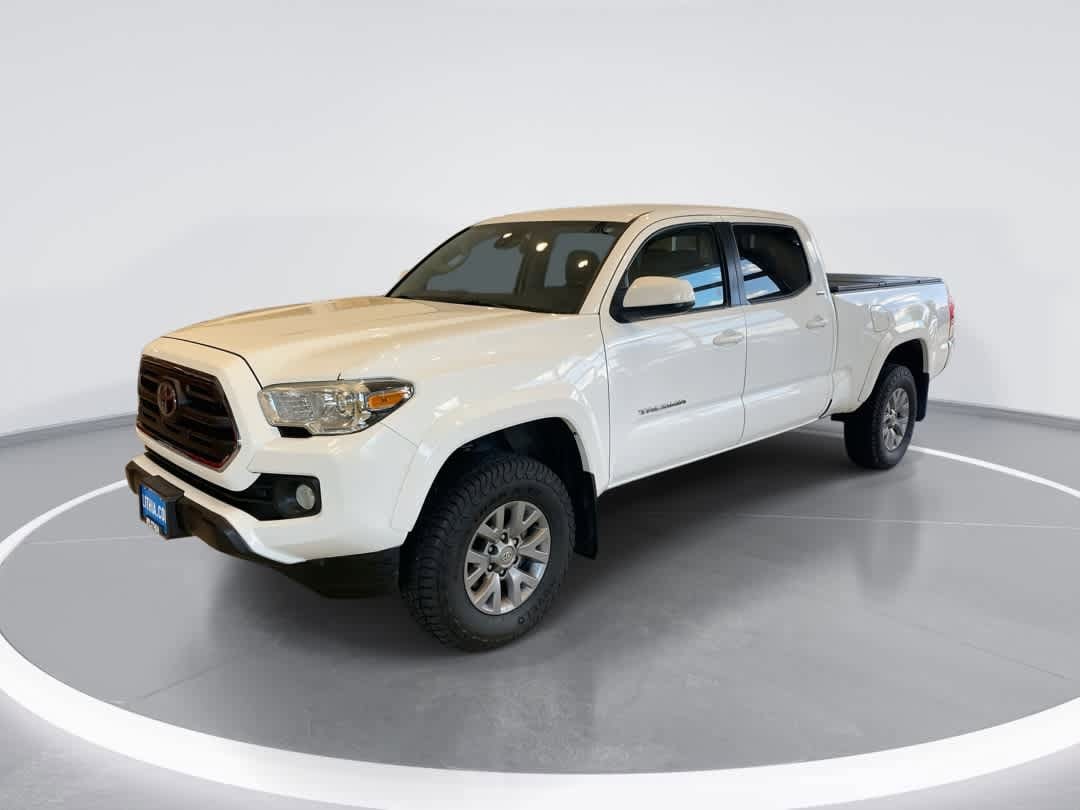 Thumbnail: 2019 Toyota Tacoma - 1