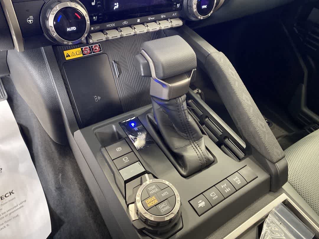 2025 Toyota Tacoma Trailhunter 21