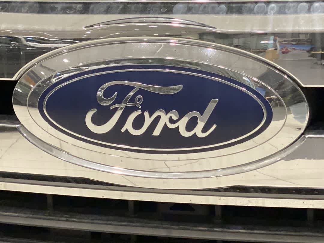 Thumbnail: 2017 Ford F-350 - 10