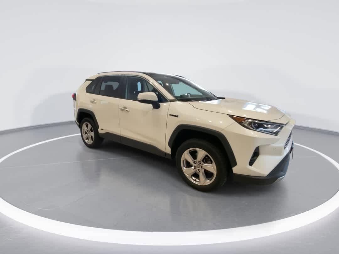 Thumbnail: 2021 Toyota RAV4 - 2