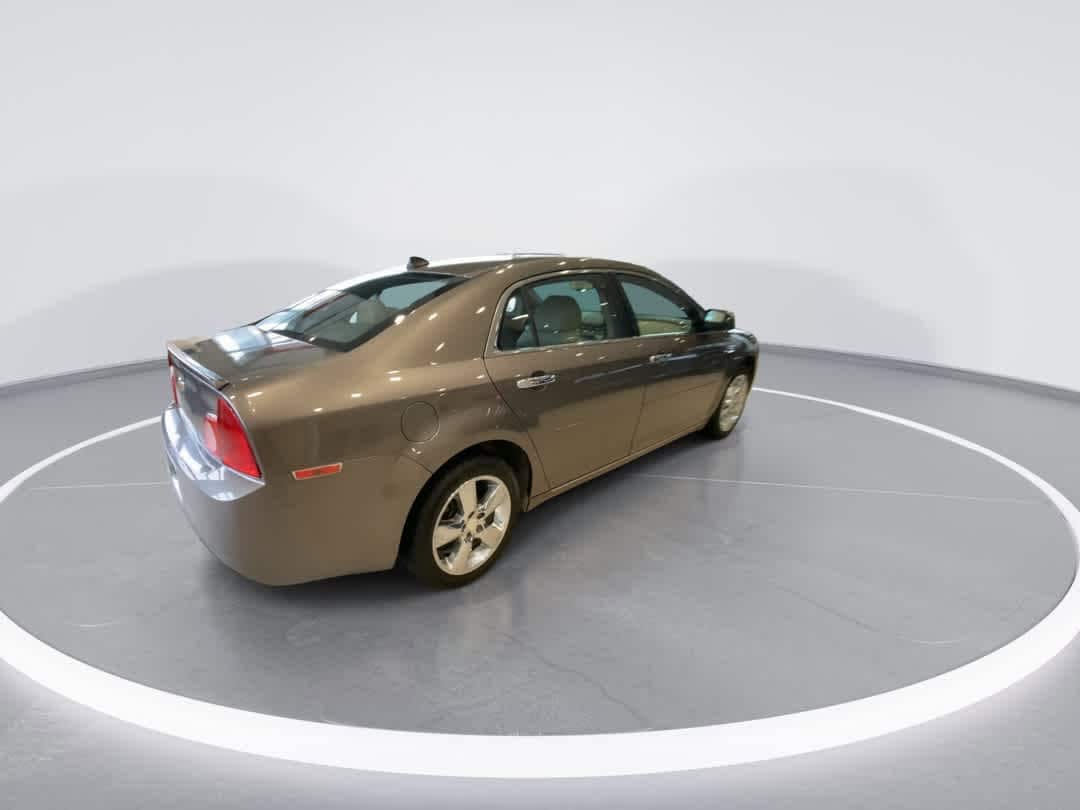 Thumbnail: 2012 Chevrolet Malibu - 8