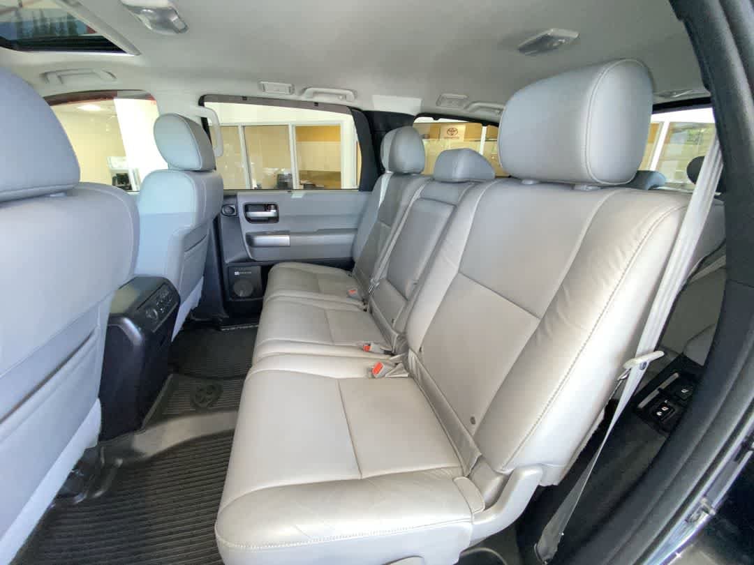Thumbnail: 2021 Toyota Sequoia - 24