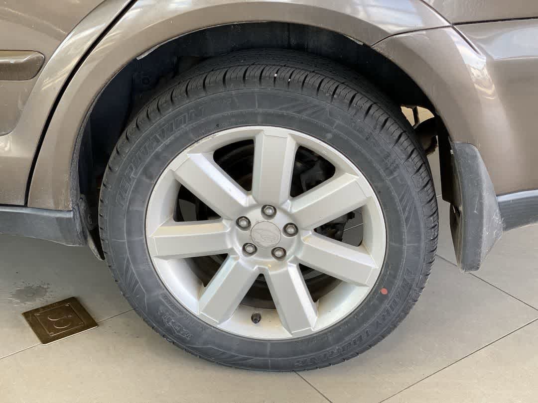 Thumbnail: 2009 Subaru Outback - 13