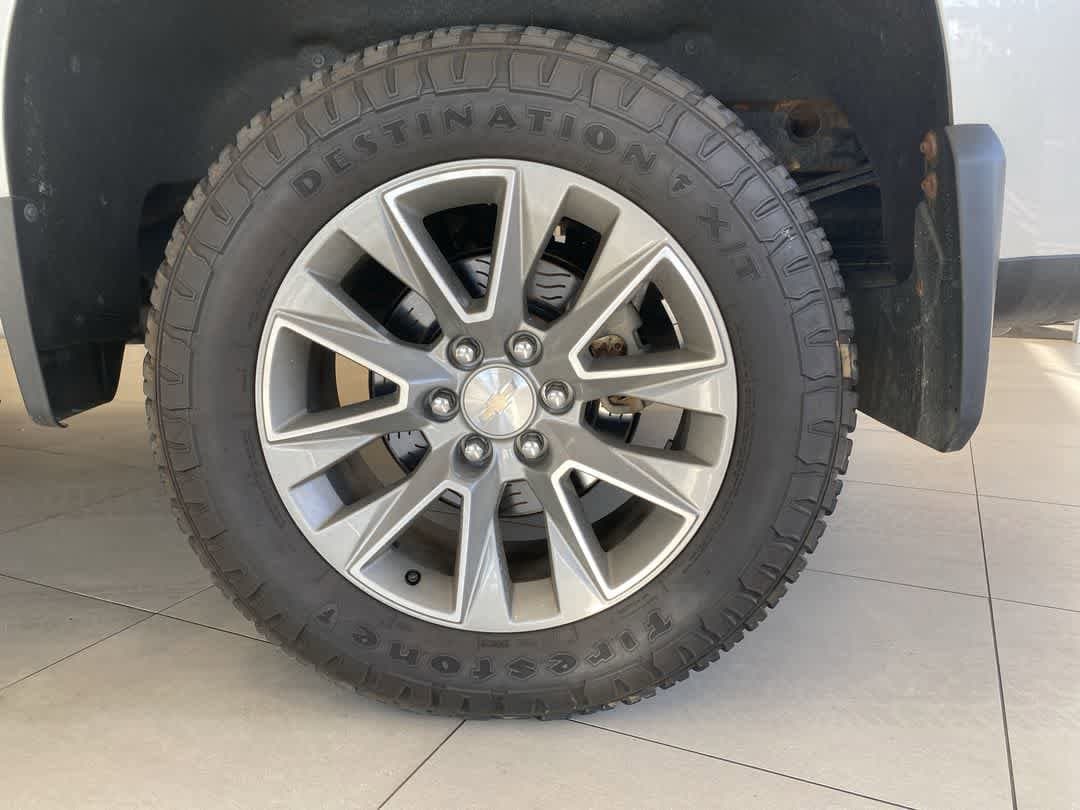 Thumbnail: 2019 Chevrolet Silverado 1500 - 12