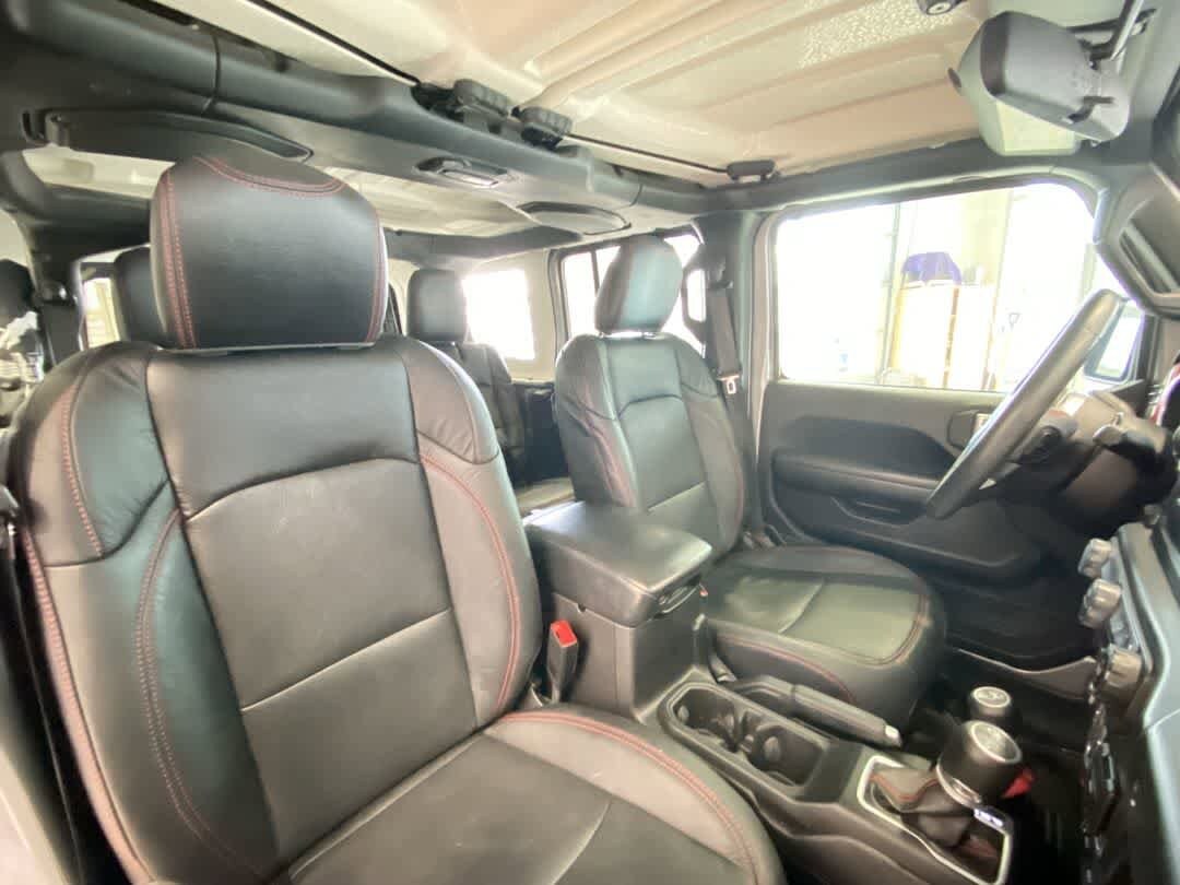 Thumbnail: 2018 Jeep Wrangler - 24