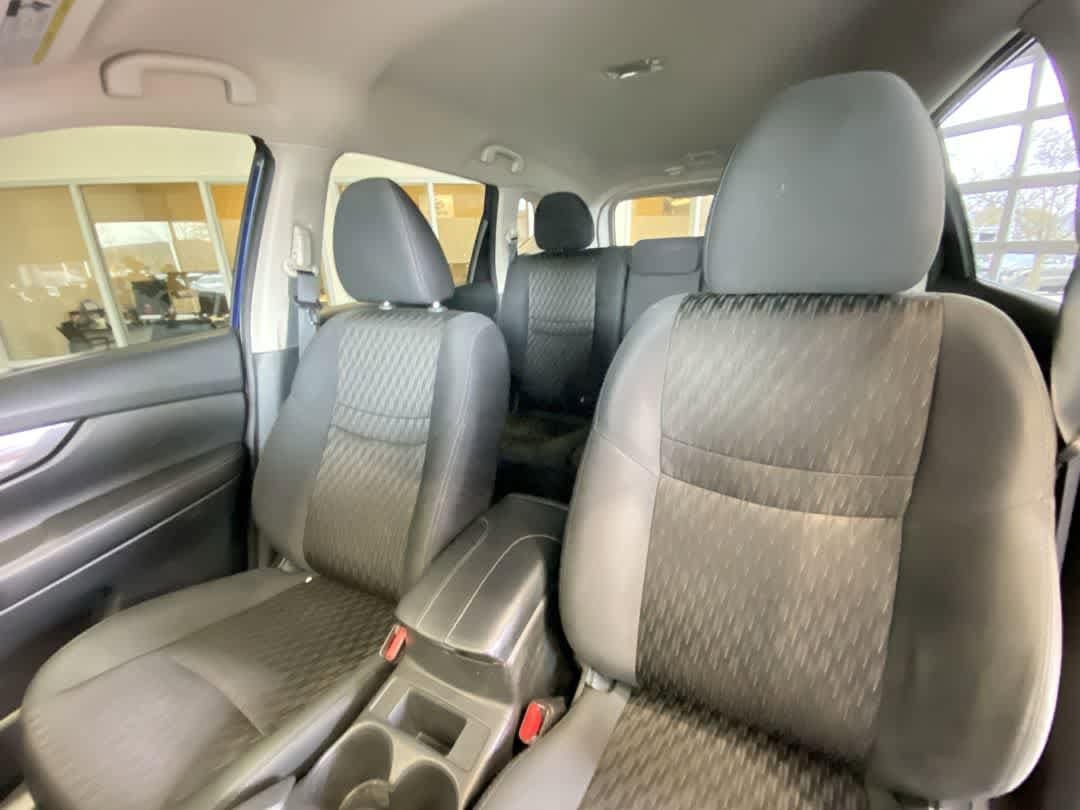 Thumbnail: 2020 Nissan Rogue - 14