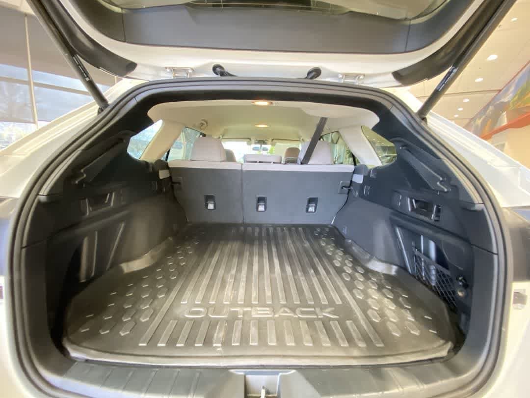 Thumbnail: 2022 Subaru Outback - 25