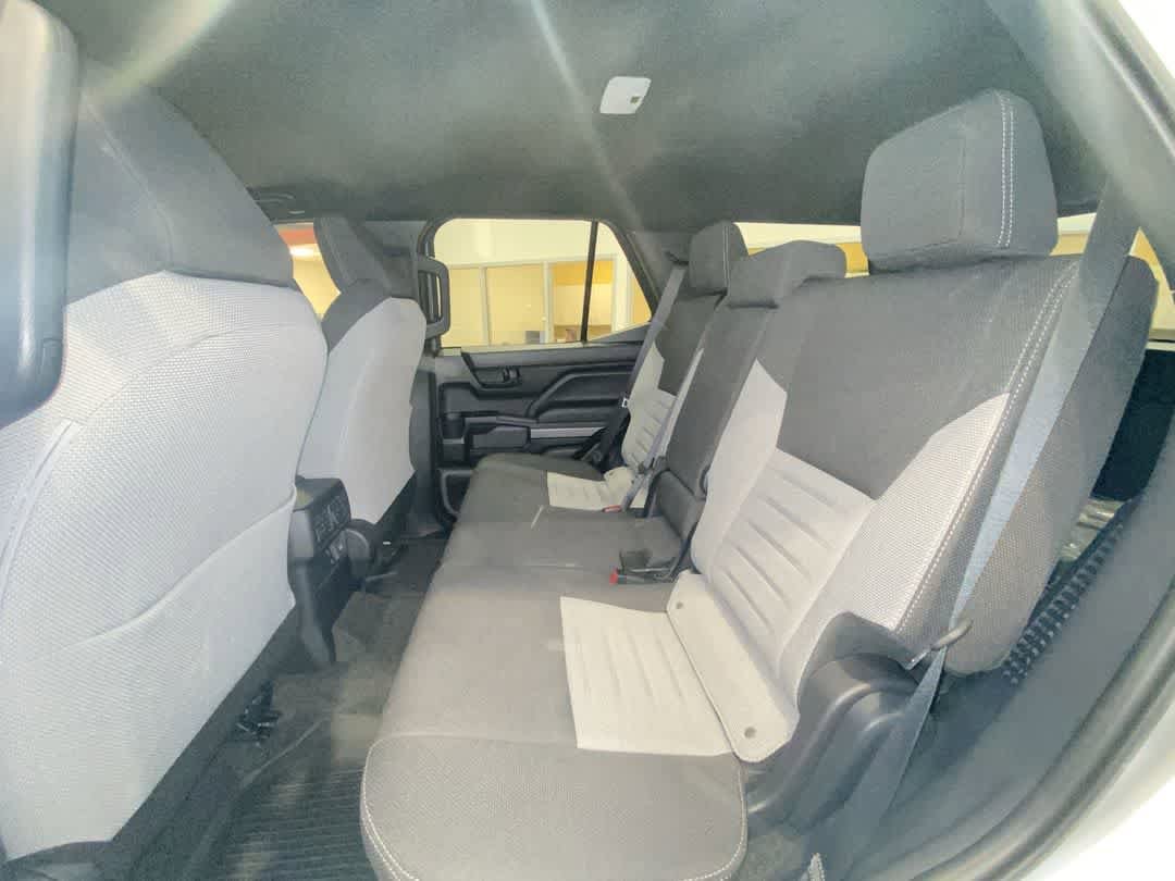 Thumbnail: 2025 Toyota 4Runner - 24