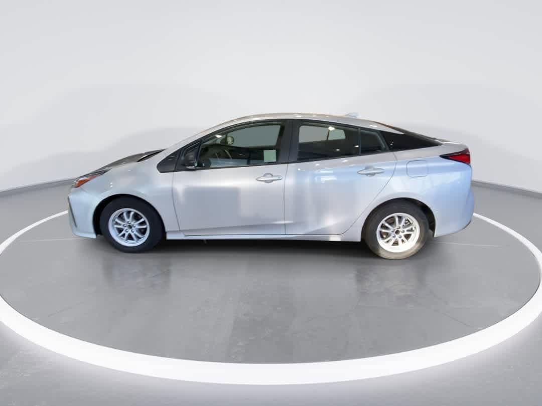 Thumbnail: 2021 Toyota Prius - 5