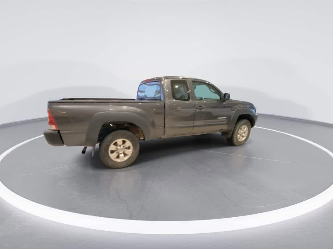 Thumbnail: 2009 Toyota Tacoma - 8