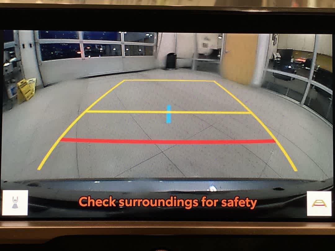 Thumbnail: 2023 Toyota Crown - 19