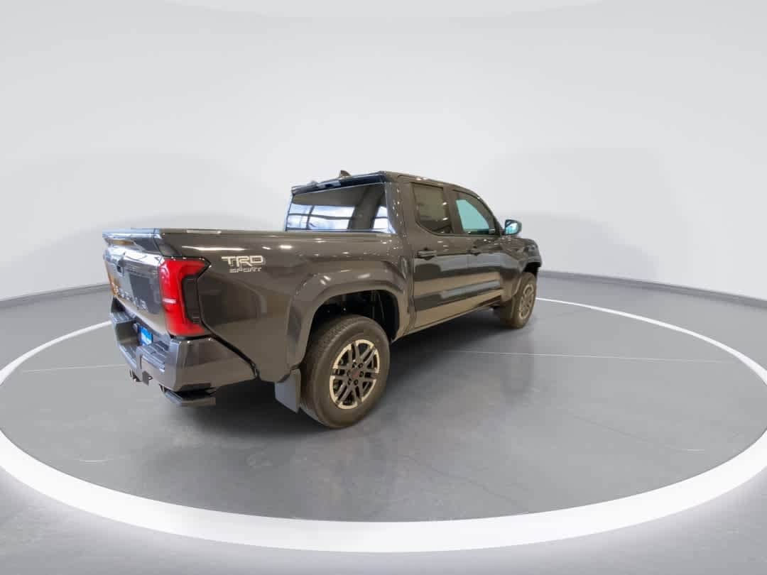 2026 Toyota Tacoma TRD Sport - Photo 7