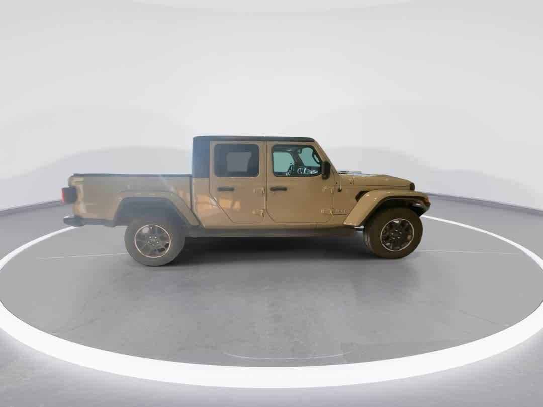 Thumbnail: 2022 Jeep Gladiator - 9