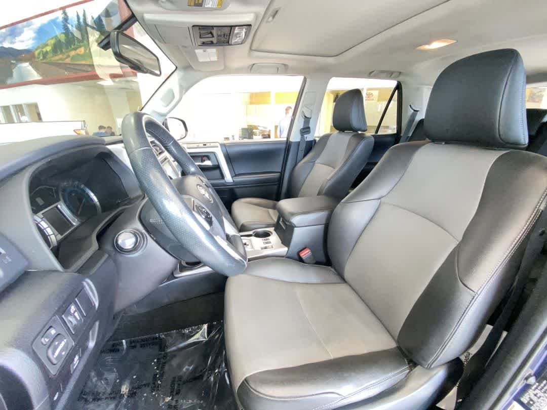 Thumbnail: 2019 Toyota 4Runner - 13