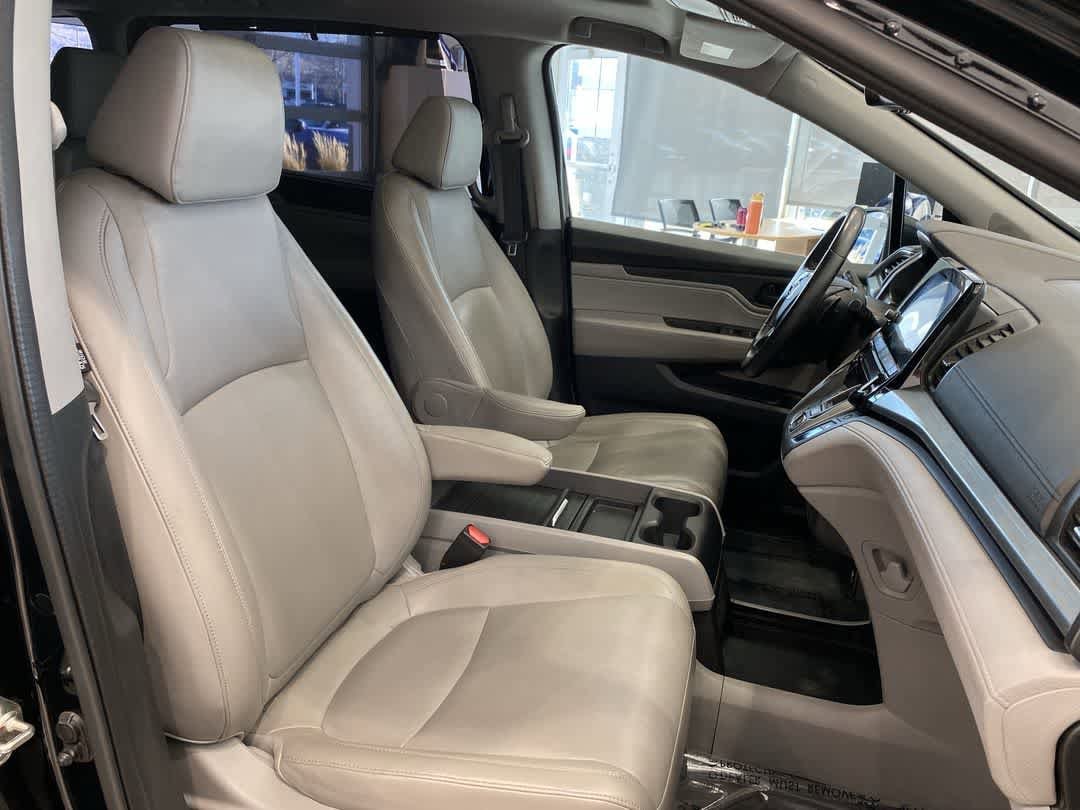 Thumbnail: 2018 Honda Odyssey - 25