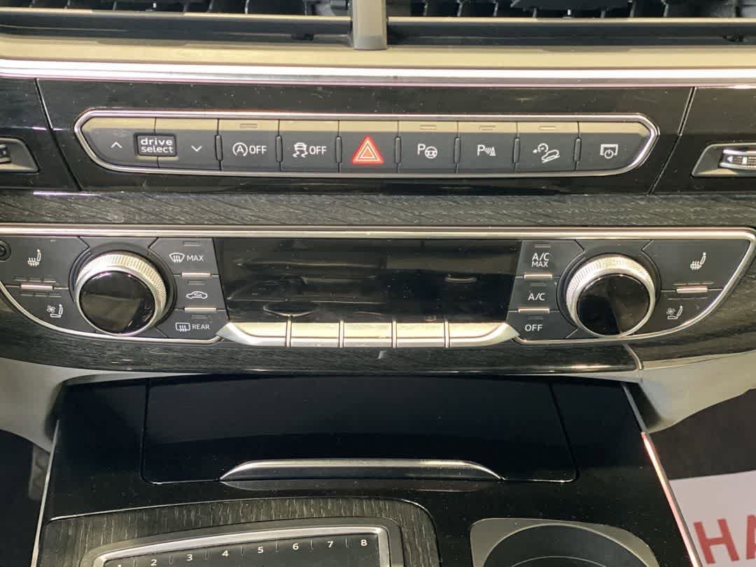 Thumbnail: 2019 Audi Q7 - 21