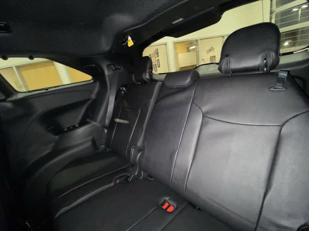 Thumbnail: 2026 Toyota Sienna - 26