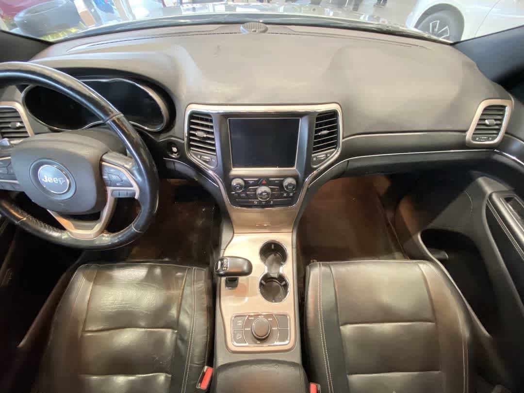 Thumbnail: 2015 Jeep Grand Cherokee - 24