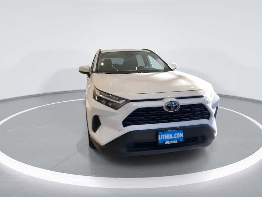 Used 2025 Toyota RAV4 XLE SUV