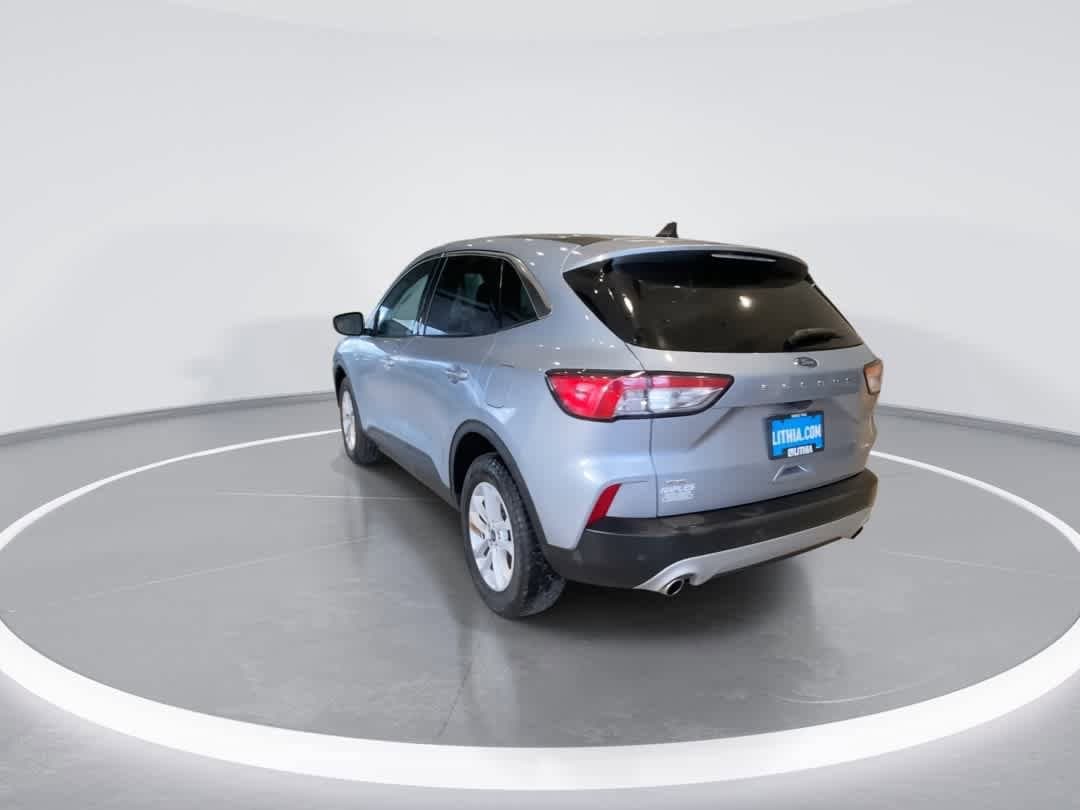 Thumbnail: 2022 Ford Escape - 6