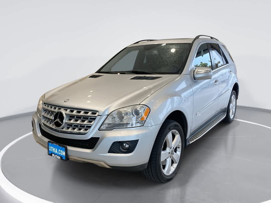 2010 Mercedes-Benz M-Class ML350 4MATIC's photo