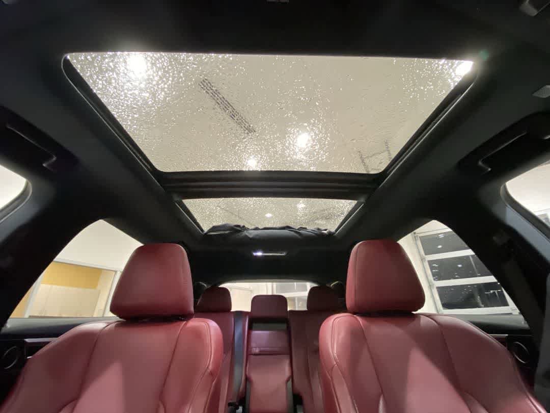 Thumbnail: 2018 Lexus RX - 23