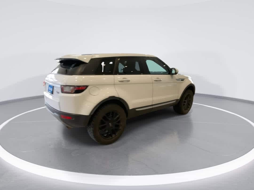 Thumbnail: 2016 Land Rover Range Rover Evoque - 8