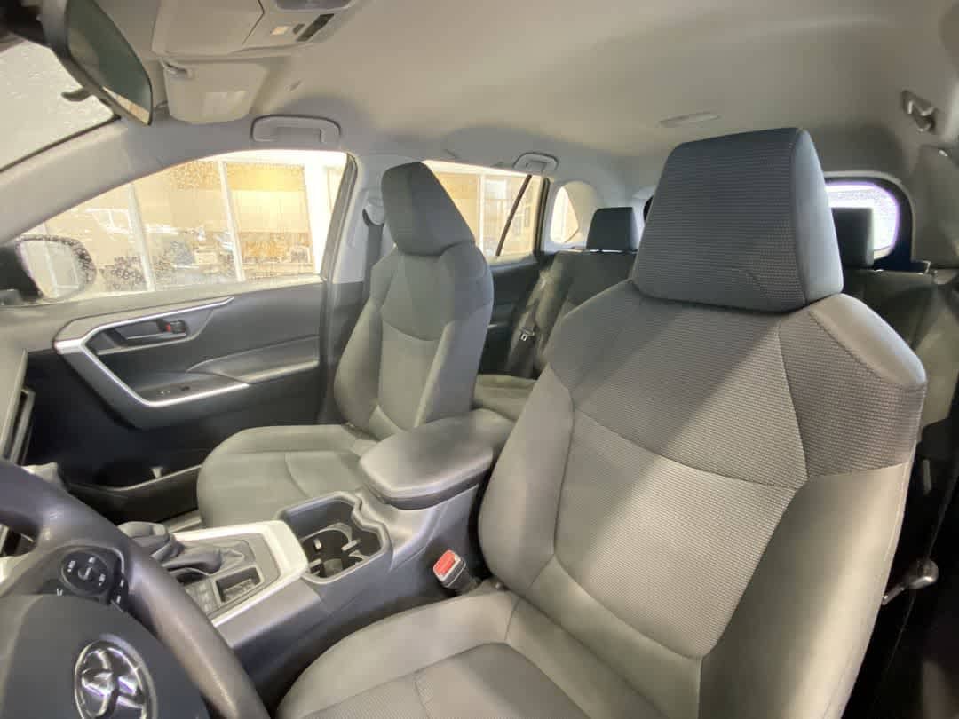 Thumbnail: 2024 Toyota RAV4 - 14