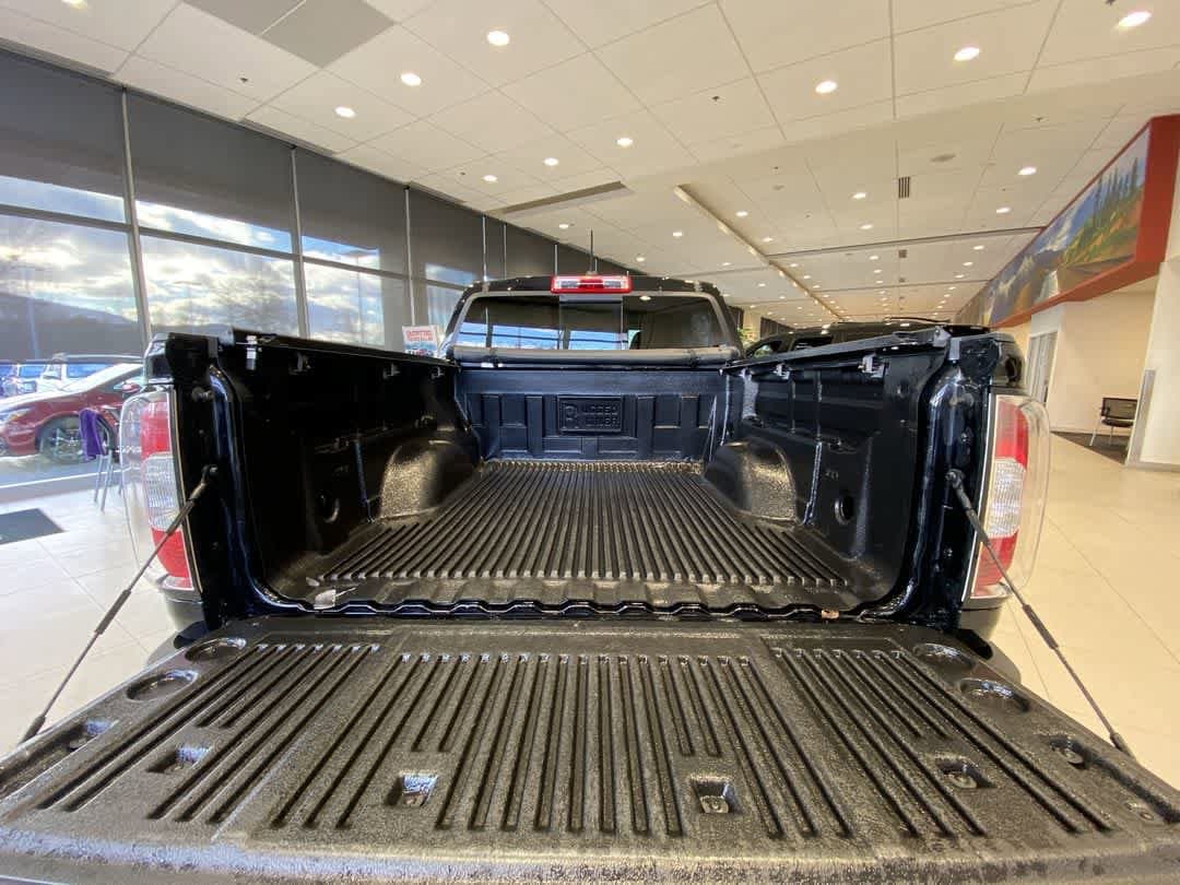 Thumbnail: 2022 GMC Canyon - 24