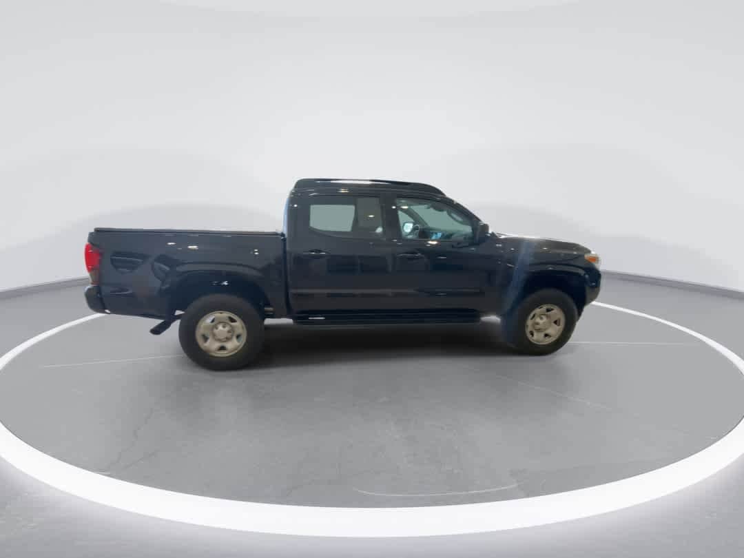 Thumbnail: 2023 Toyota Tacoma - 9