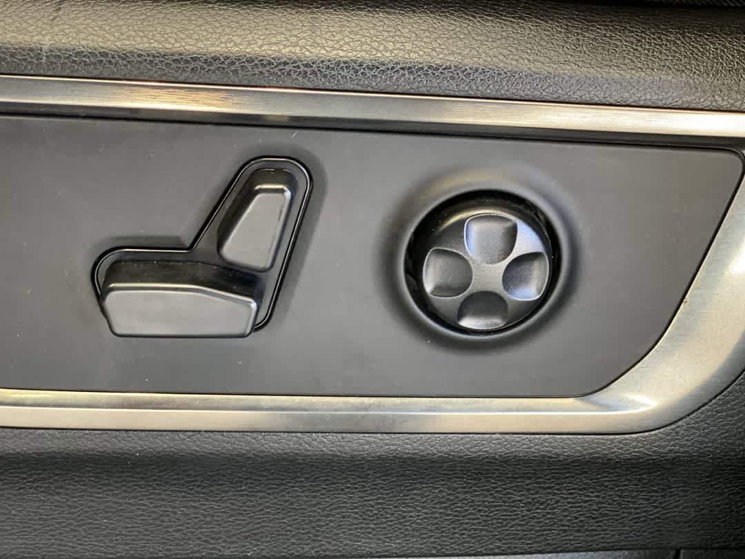 Thumbnail: 2020 RAM 1500 - 15